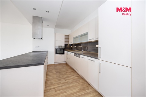 Pronájem bytu 3kk, 119 m² - 0