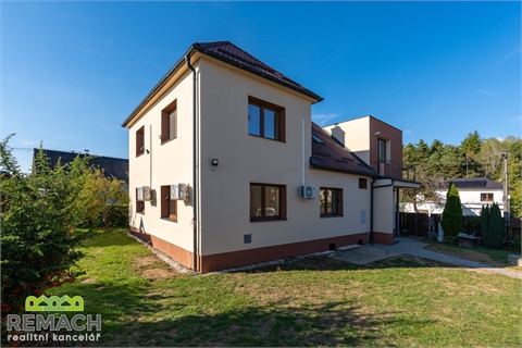 Pronájem bytu 3+1, 89 m² 10