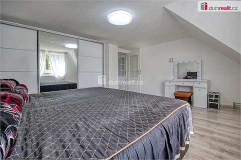 Prodej rodinného domu, 100 m² 14