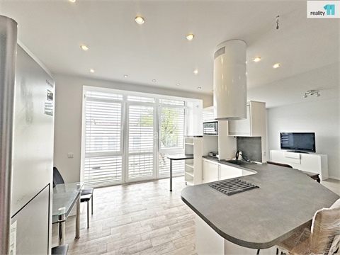 Prodej bytu 1kk, 50 m² - 2