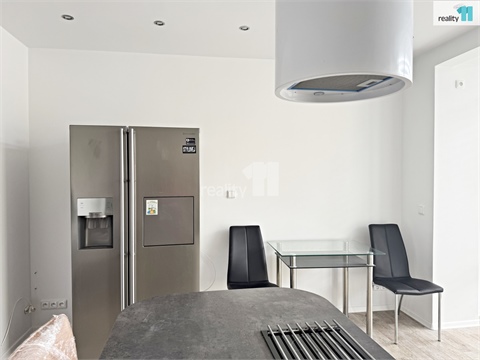 Prodej bytu 1kk, 50 m² 12