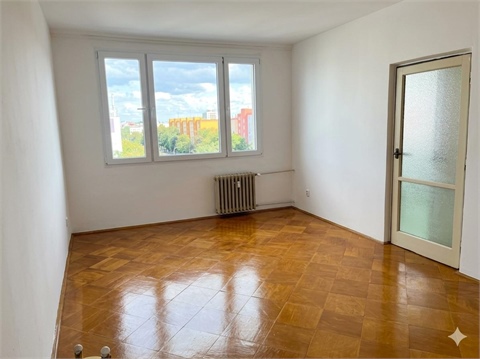 Prodej bytu 3+1, 72 m² - 2