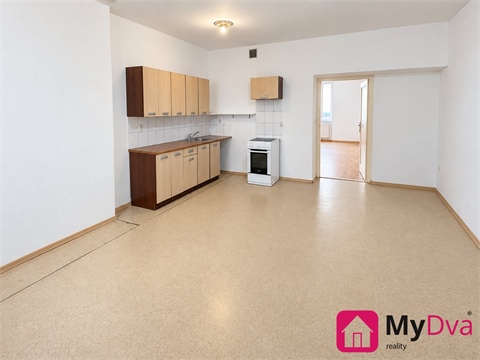 Pronájem bytu 2+1, 75 m² - 2