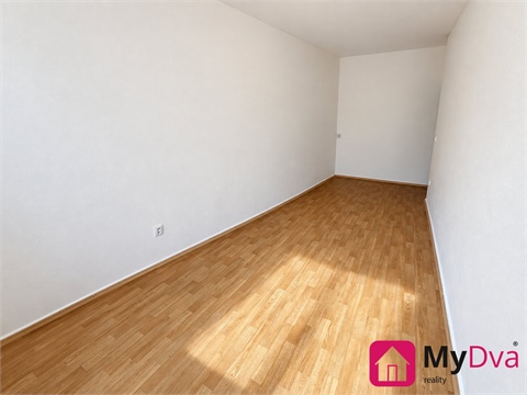 Pronájem bytu 2+1, 75 m² - 4