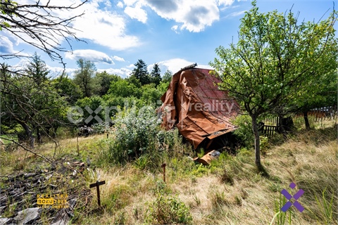 Prodej stavebního pozemku, 1 355 m² 4