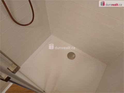 Pronájem bytu 1kk, 20 m² - 18