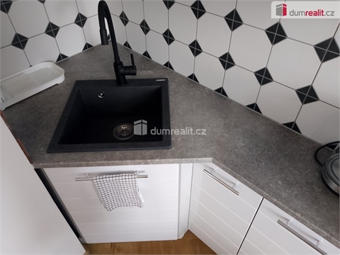 Pronájem bytu 1kk, 20 m² 12