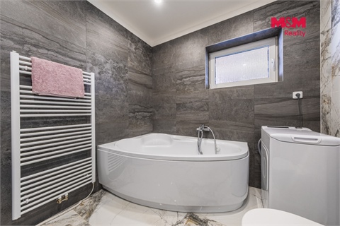 Prodej rodinného domu, 107 m² 18