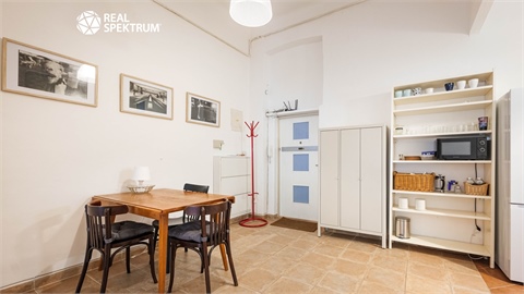 Prodej bytu 2+1, 75 m² - 2