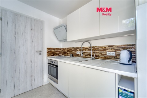 Pronájem bytu 3kk, 64 m² 0