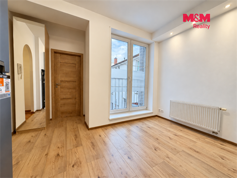Pronájem bytu 2kk, 26 m² 4