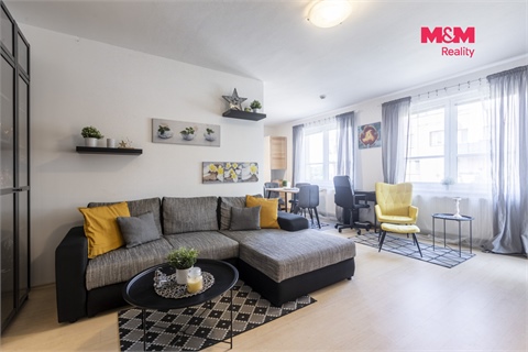 Pronájem bytu 3kk, 84 m² - 0