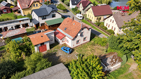 Prodej rodinného domu, 208 m² - 20