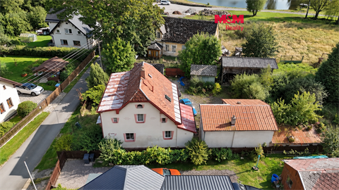 Prodej rodinného domu, 208 m² 0