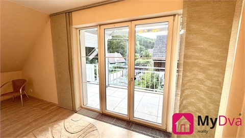 Prodej rodinného domu, 208 m² - 14