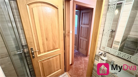 Prodej rodinného domu, 208 m² 6