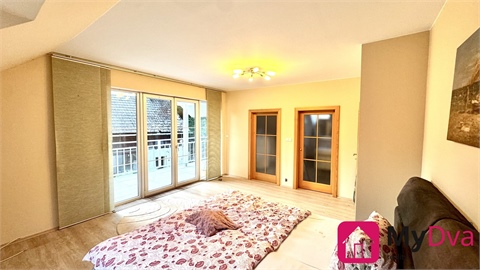 Prodej rodinného domu, 208 m² - 18