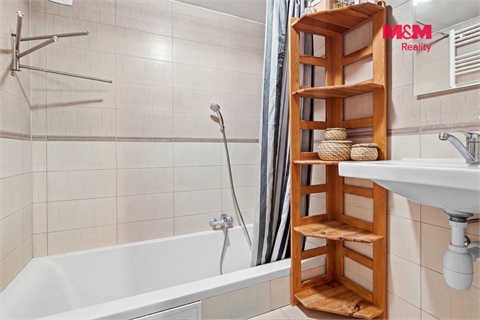 Prodej bytu 3kk, 93 m² 18