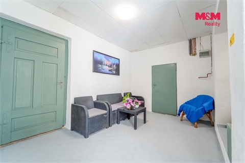 Prodej rodinného domu, 353 m² - 8