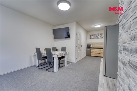 Prodej rodinného domu, 353 m² - 6