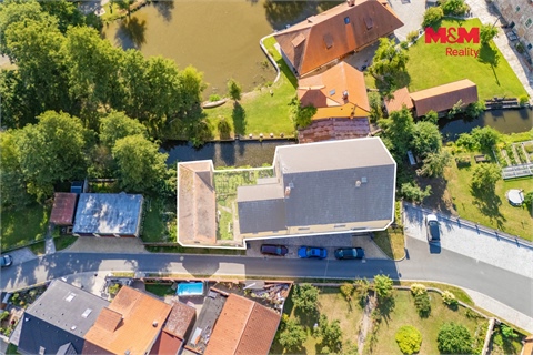 Prodej rodinného domu, 353 m² 16
