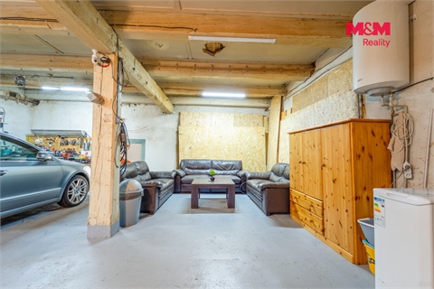 Prodej rodinného domu, 353 m² - 2