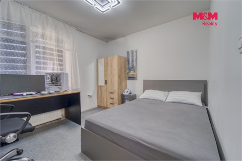 Prodej rodinného domu, 353 m² 26