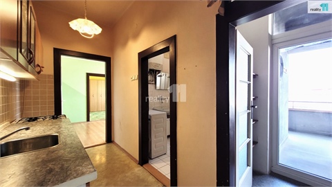 Prodej bytu 1+1, 49 m² 14