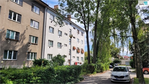 Prodej bytu 1+1, 49 m² 0