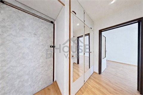 Prodej bytu 2+1, 65 m² 20