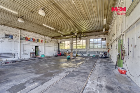 Pronájem výrobního objektu, 378 m² 2
