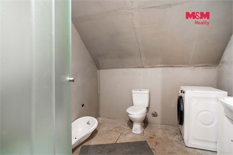 Prodej komerčního objektu, 810 m² - 12