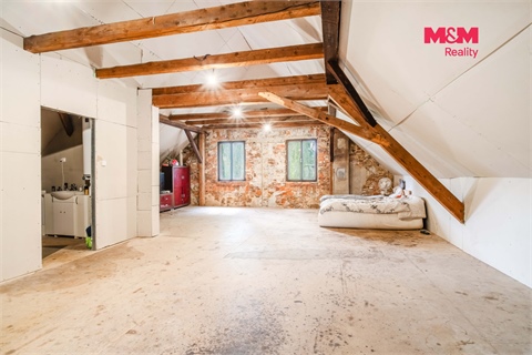 Prodej komerčního objektu, 810 m² - 14