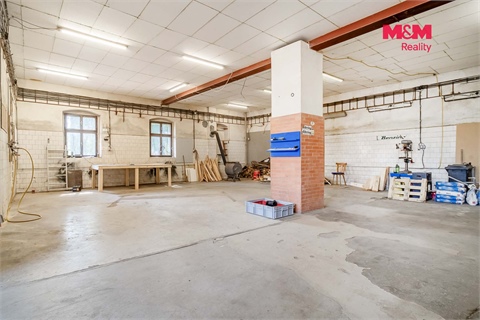 Prodej komerčního objektu, 810 m² - 28