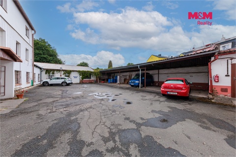 Prodej skladu / haly, 900 m² 2