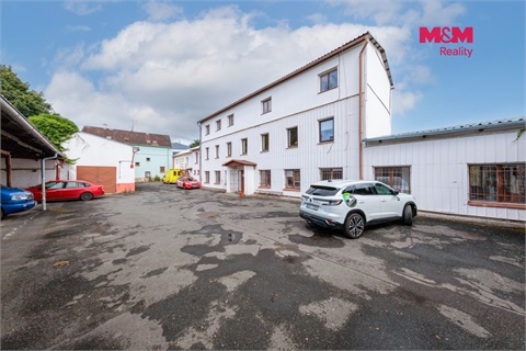 Prodej kanceláře, 900 m² - 2