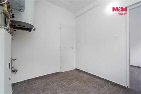 Prodej rodinného domu, 187 m² 14