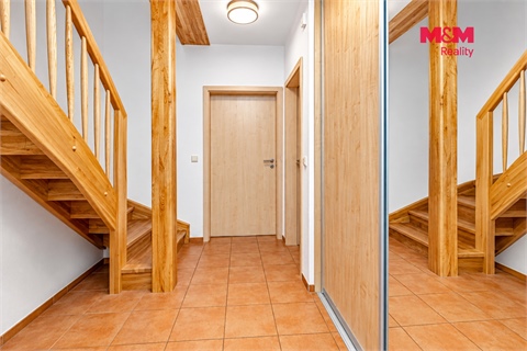 Prodej rodinného domu, 110 m² - 2