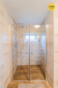 Prodej rodinného domu, 249 m² 8