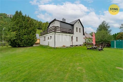 Prodej rodinného domu, 249 m² 0