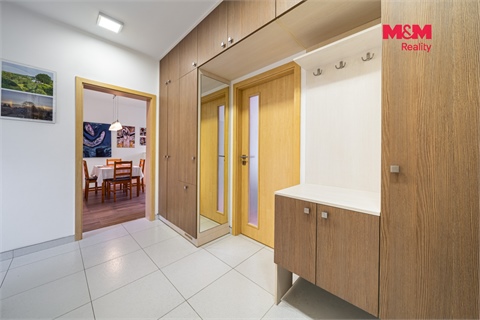 Prodej bytu 3+1, 68 m² 12
