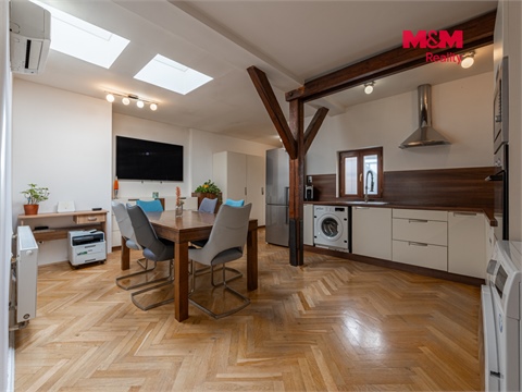 Prodej bytu 3kk, 71 m² 2