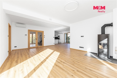 Prodej rodinného domu, 258 m² 4
