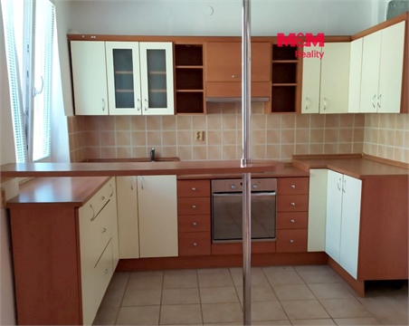 Pronájem bytu 3kk, 74 m² 0