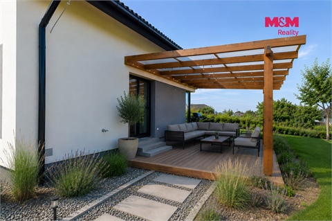 Prodej rodinného domu, 143 m² - 14