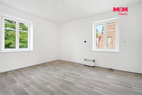 Prodej bytu 1+1, 49 m² - 0
