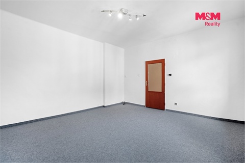 Prodej bytu 1+1, 49 m² 8