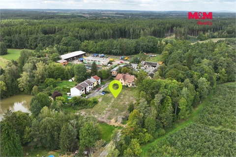 Prodej stavebního pozemku, 1 060 m² 8