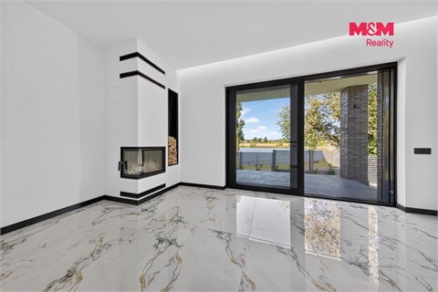 Prodej rodinného domu, 249 m² - 2