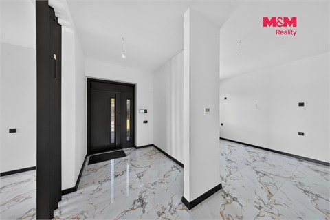 Prodej rodinného domu, 249 m² - 4